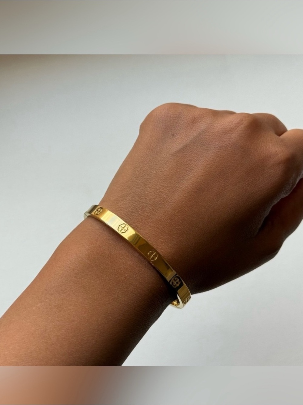 18K Gold Plated Screw Cross Design Bracelet Tarnish Resistant